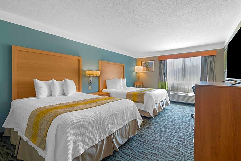 Best Western Plus Executive Court Inn & Conference Center