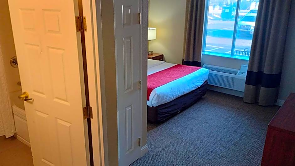 SAMIR Stay at NW Expressway