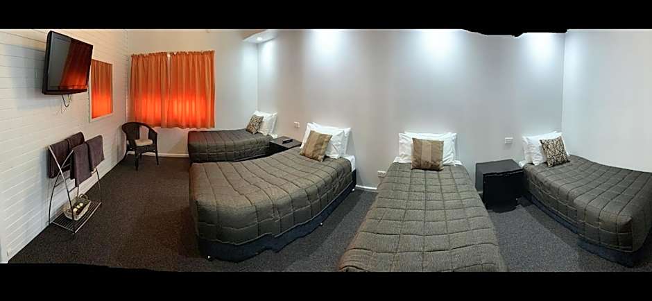Orana Windmill Motel