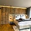 Paradise Lodge