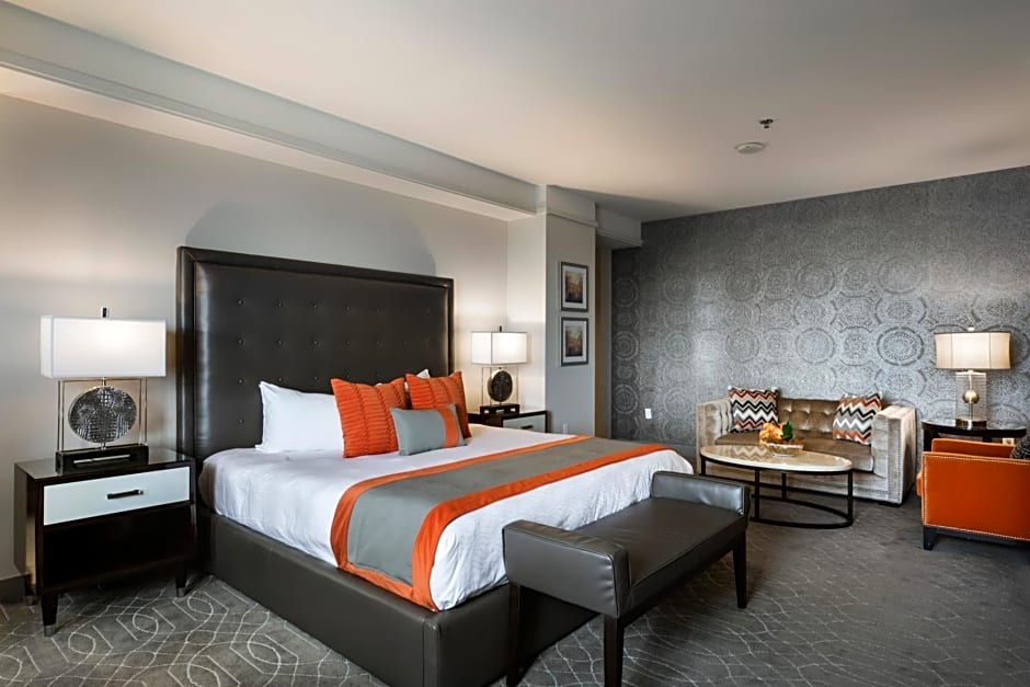 Colcord Hotel Oklahoma City, Curio Collection by Hilton