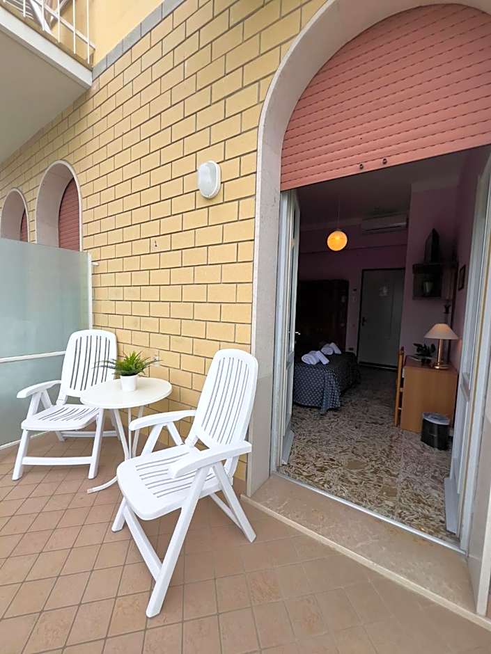 Hotel Benacus Torri del Benaco