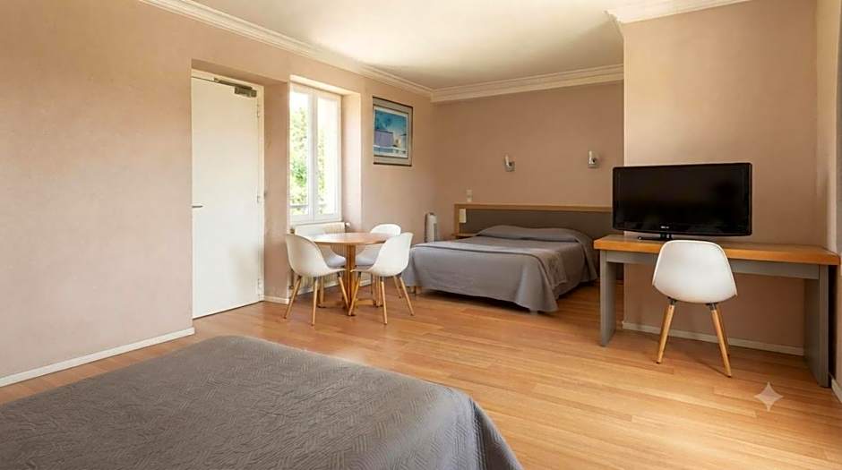 Hôtel Au Val De Saône PARKING GRATUIT, Wi-fi Haut Débit