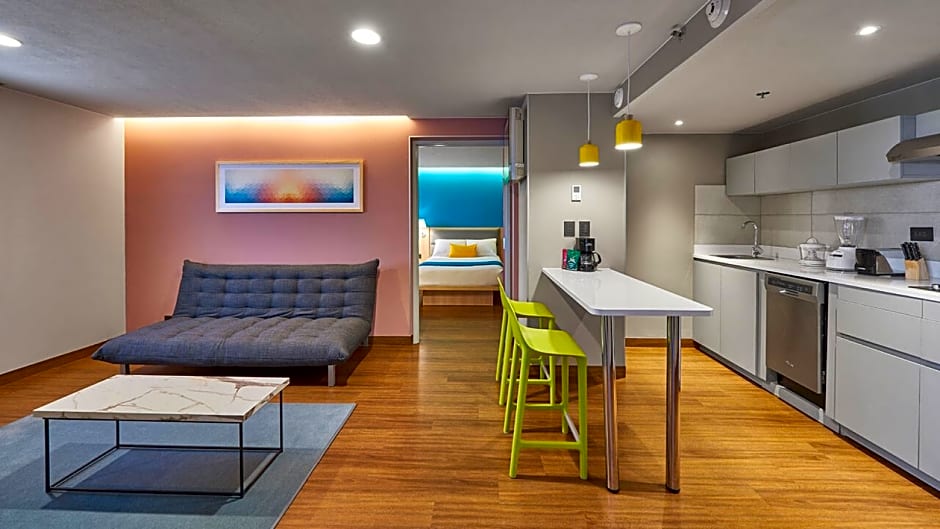 City Express Suites by Marriott Queretaro