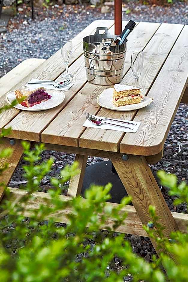 Brambles of Inveraray