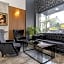 LoyalCity Hotel