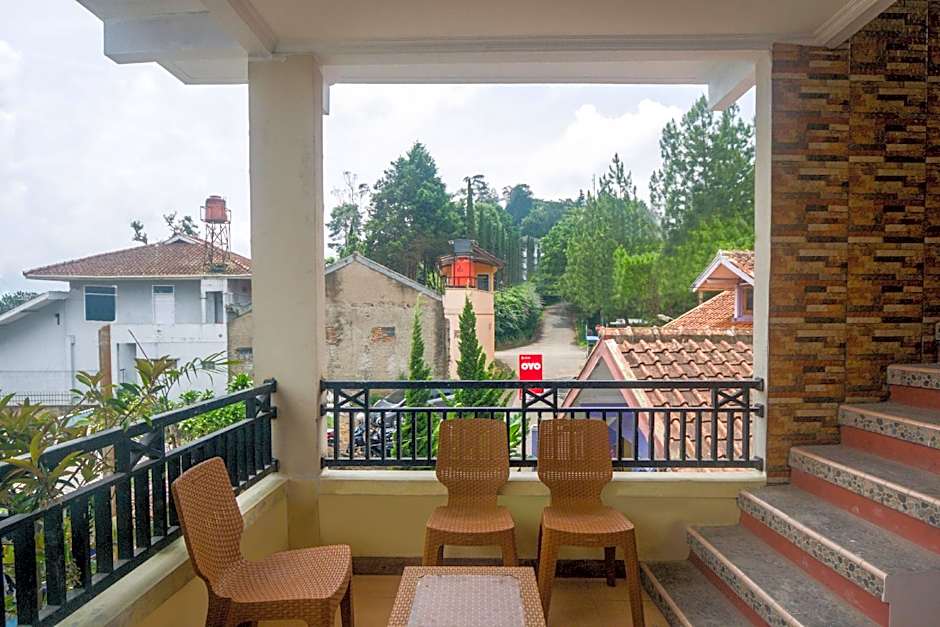 OYO 2938 Penginapan Bumi Ahsan 102 Syariah