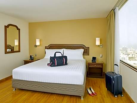 Junior Suite with King-Size Bed