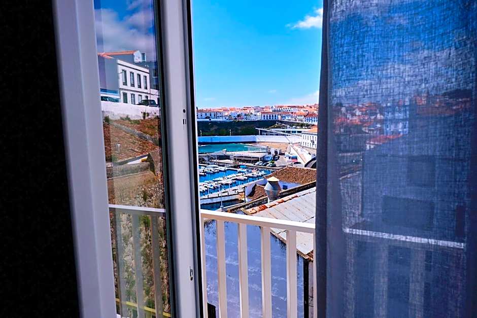 Mid-Atlantic Boutique Hostel