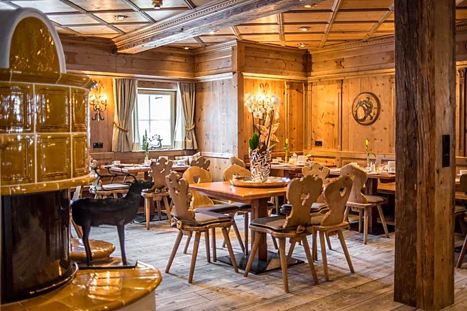 Hotel Almschlössl & Schrotteralm