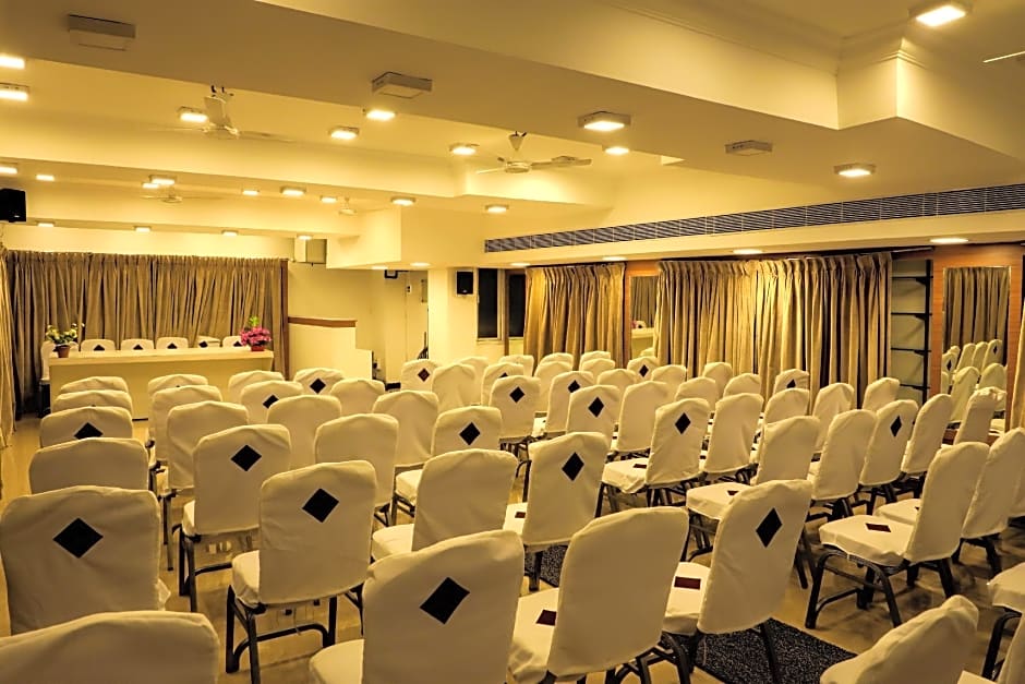 Hotel SSK Grand - Kanchipuram