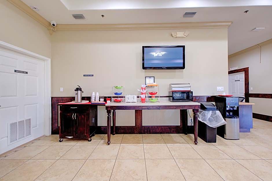 Weslaco Inn by Capital O Near Mercedes