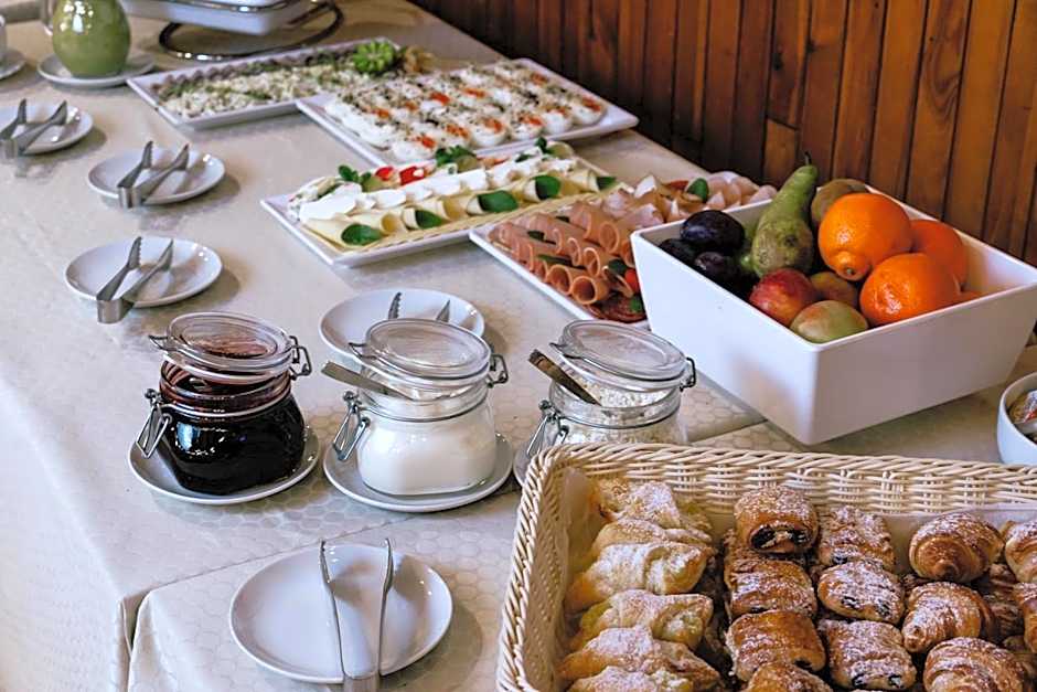 Green Gile Villa in Druskininkai Center