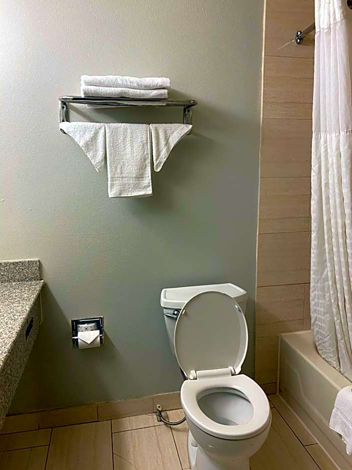 Travelodge by Wyndham Laurel/Ft. Meade/Near NSA