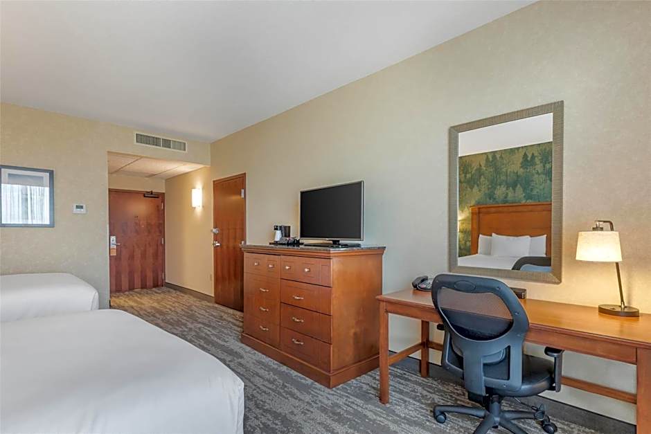 Drury Plaza Hotel Denver Central Park