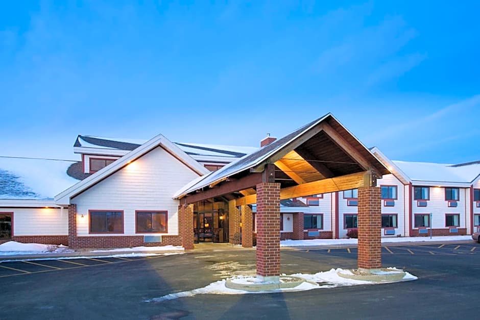 AmericInn by Wyndham New London