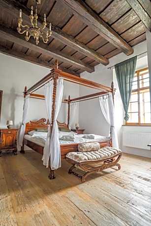 zámek Kolštejn - hotel Chateau Goldenstein