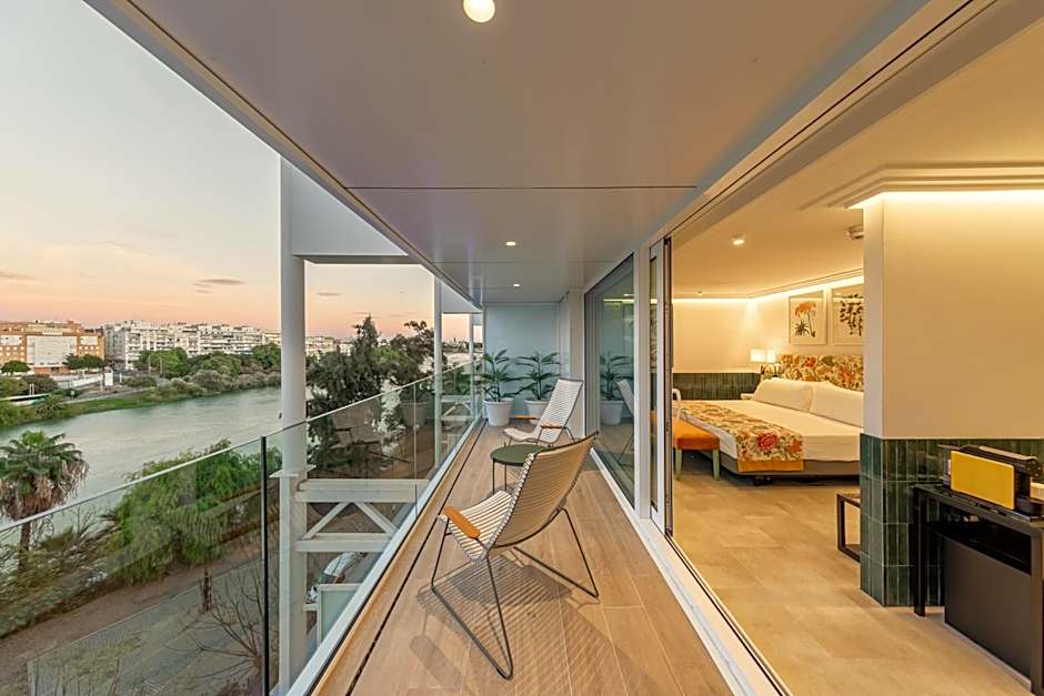 Ribera De Triana Hotel