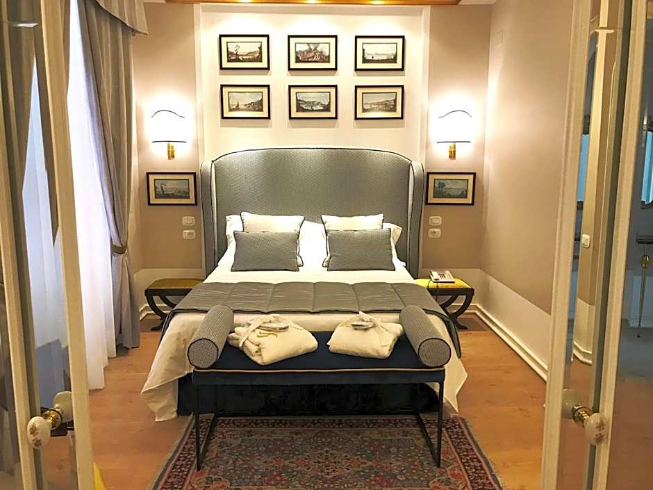 Photo 1 of 11 of Suite