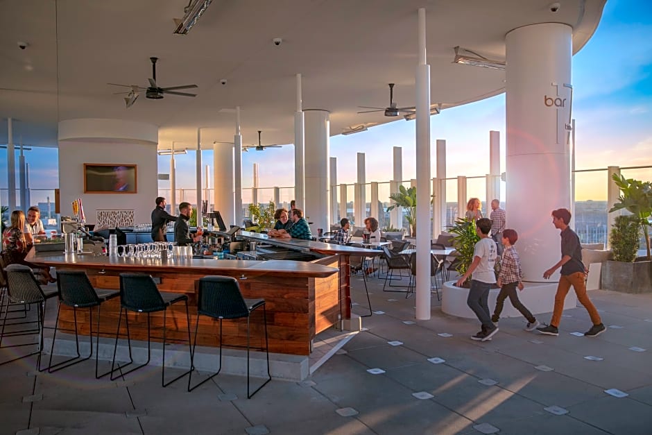Universal's Aventura Hotel
