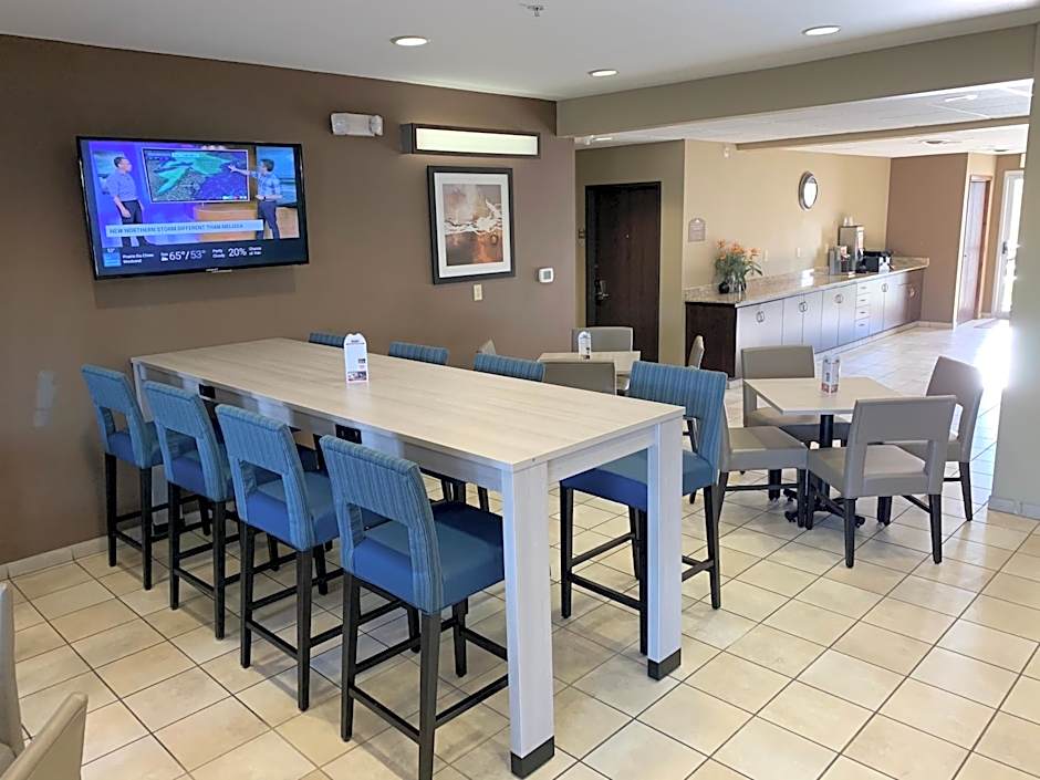 Microtel Inn & Suites By Wyndham Prairie Du Chien