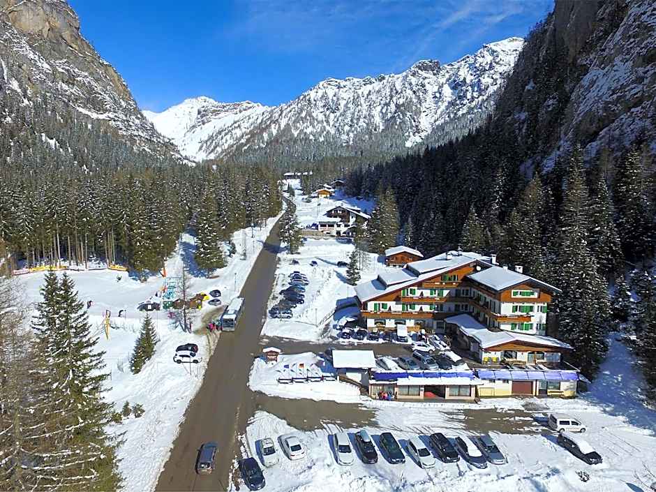 Hotel Roy