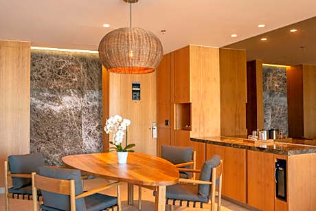 Preferred Club Ambition Suite Resort