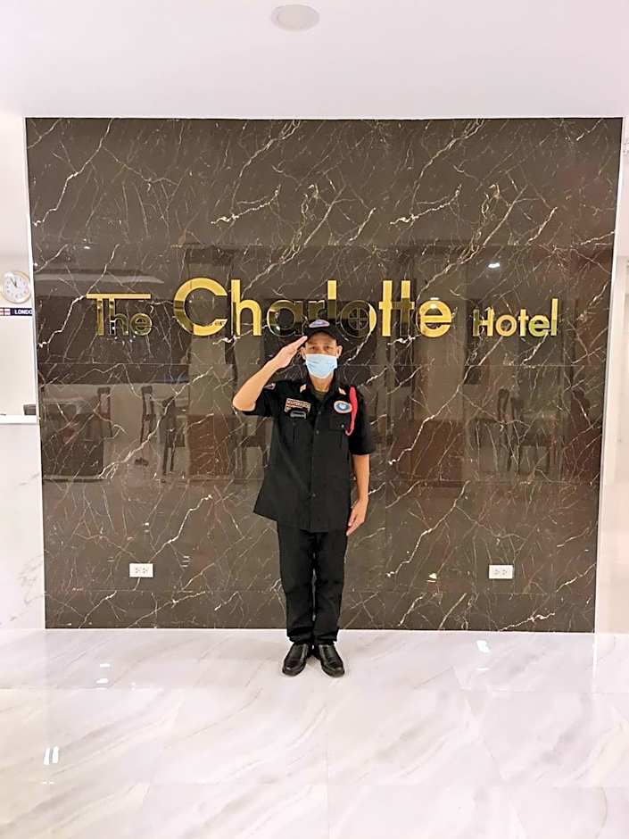The charlotte smart hotel lopburi