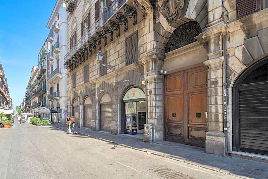 Little House Mavi by DomuSicily