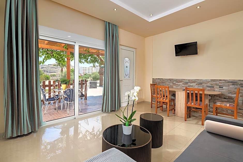 Vlycha Beach Apartments