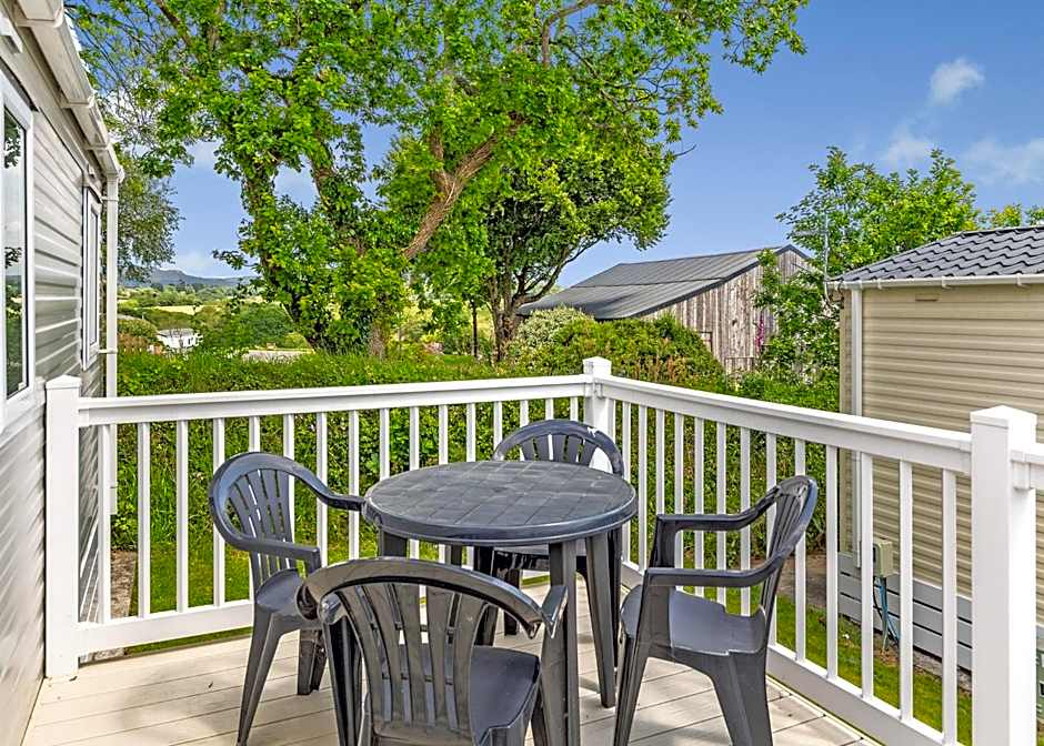 Meadow Lakes Holiday Park