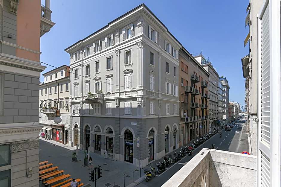 ADRIA Luxury Residence - Centro Trieste