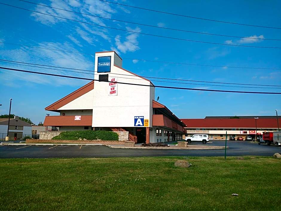 Travelodge by Wyndham South Holland