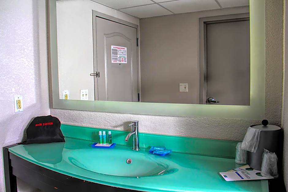 Holiday Inn Express Rochester - Greece By IHG