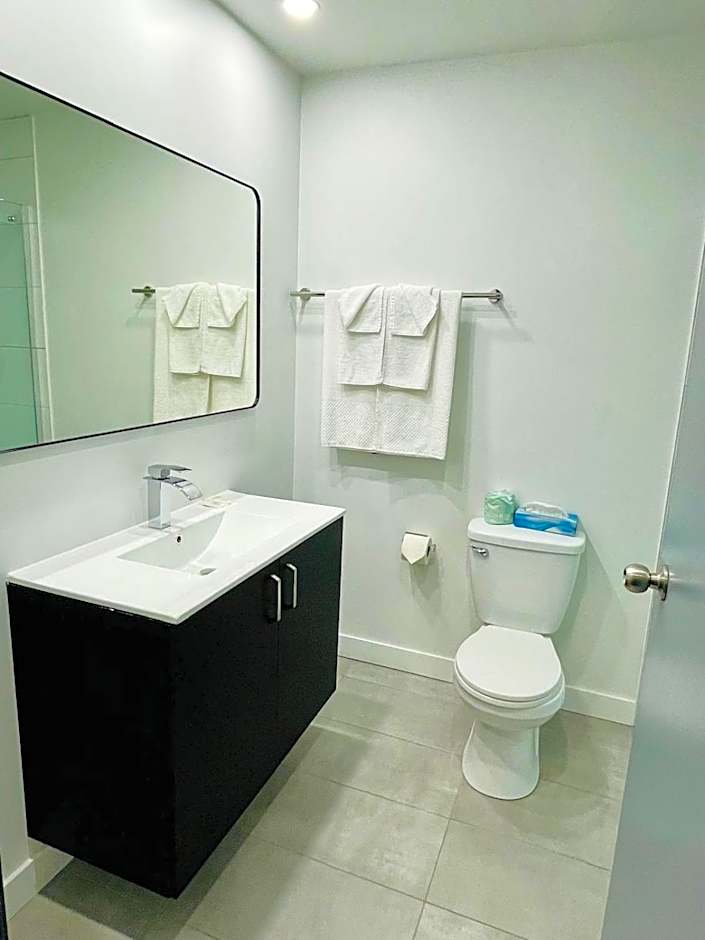 Econo Lodge Brossard