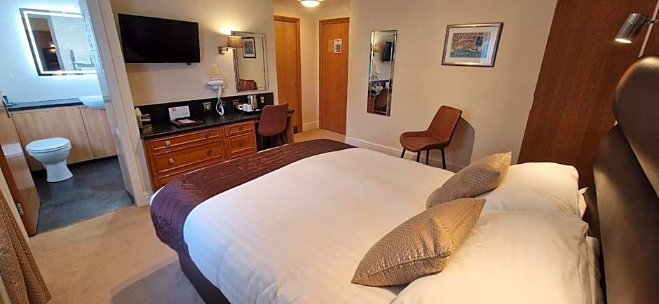The Royal Hotel