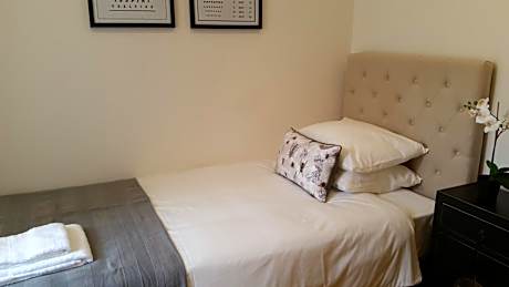 Twin Room with Shared Bathroom