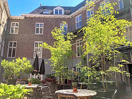 LABnul50 self check-in hotel Groningen