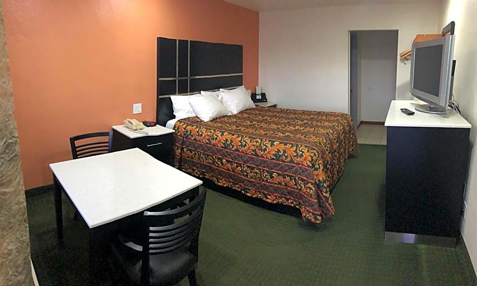 Photo 1 of 4 of 1 King Bed
