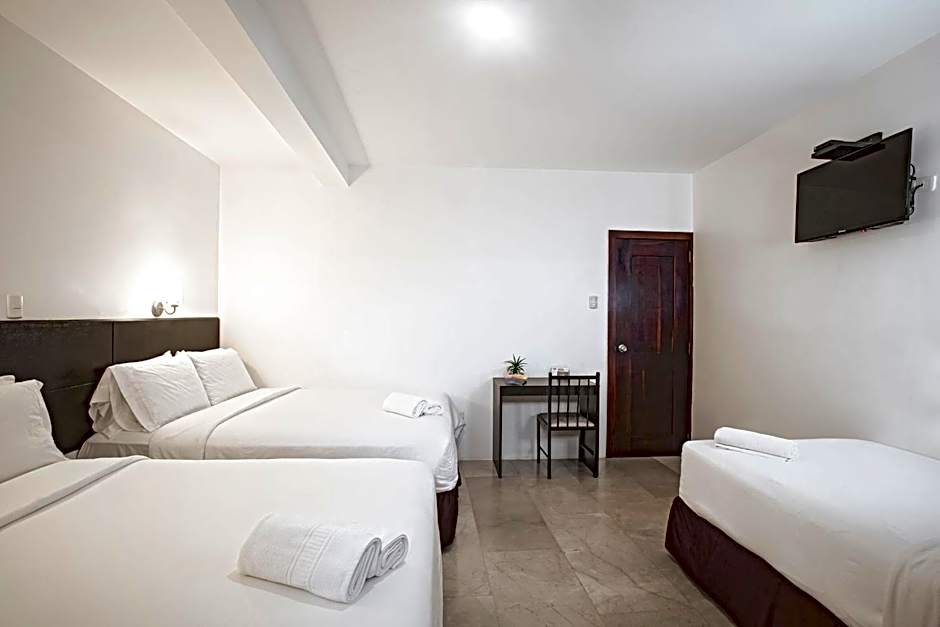 Hotel La Ría Playas