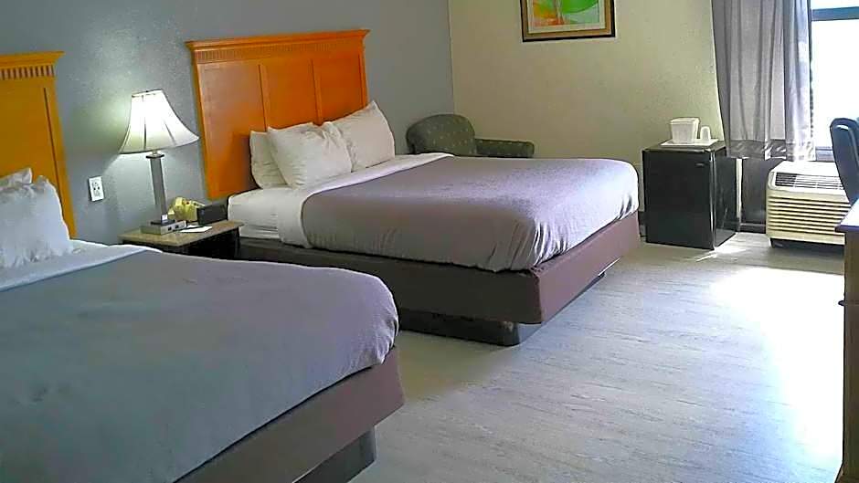 Quality Inn & Suites Indianapolis Northwest