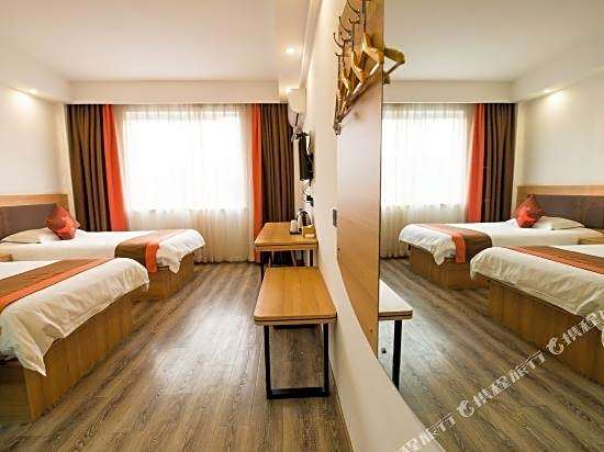 Junyi Hotel (Ningbo Railway Station)