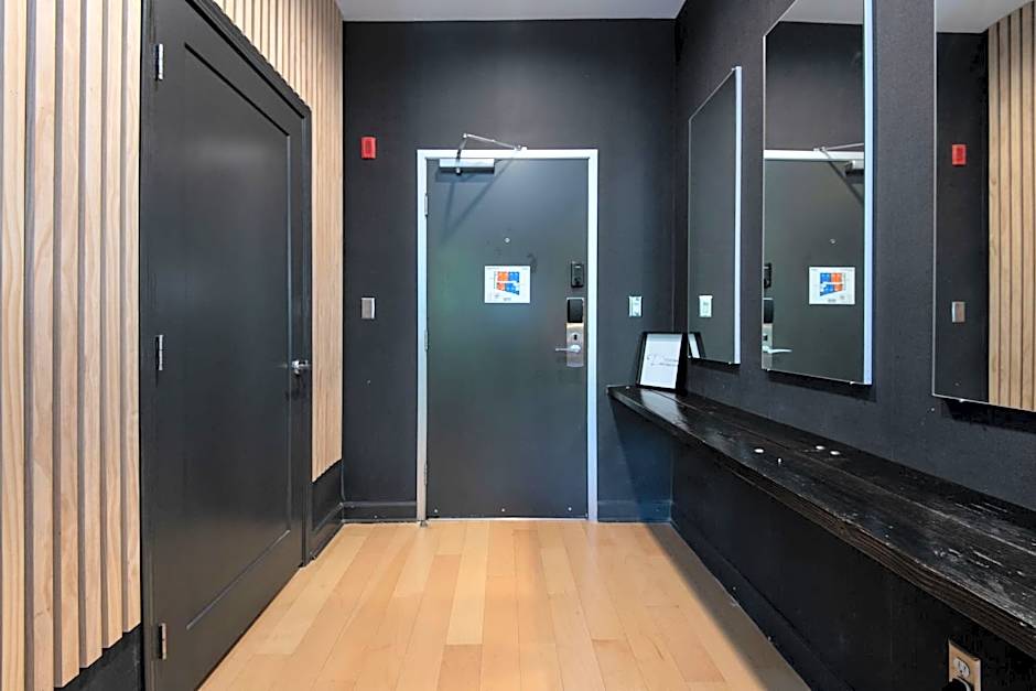 Audemar Boutique Hotel and Apartment Homes