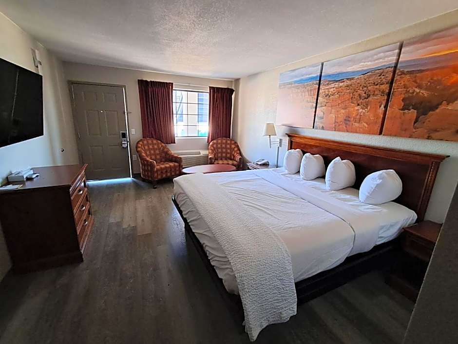 Days Inn by Wyndham Safford, AZ