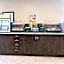 Microtel Inn & Suites By Wyndham Macon