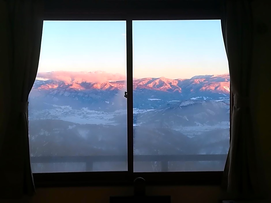 Fujio Pension Madarao Apartment Hotel & Restaurant