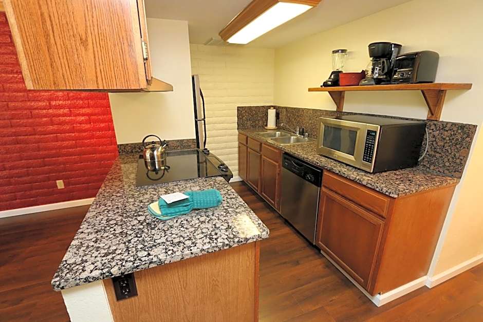 Northlake Lodges & Villas