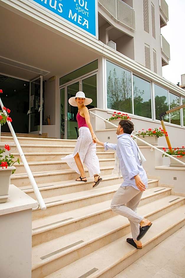 New Bristol Sport Hotel