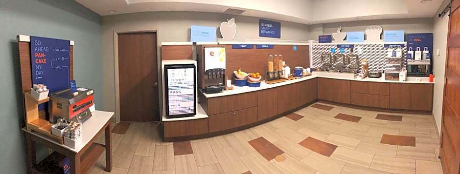 Holiday Inn Express Hotel & Suites Decatur, TX By IHG