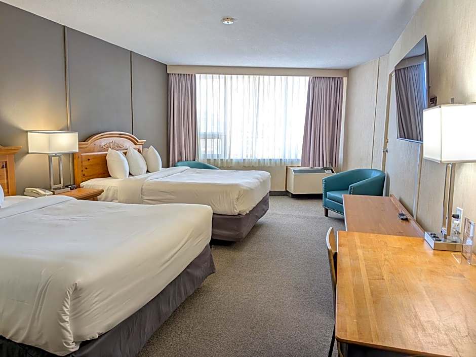 Confederation Place Hotel